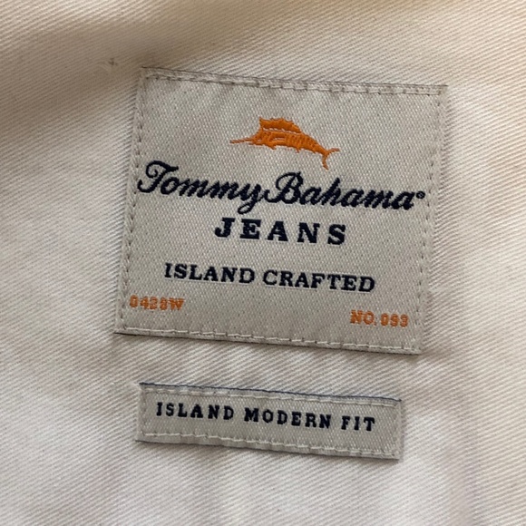 Men's Tommy Bahama White Lyocell/Cotton Shirt - Picture 4 of 16